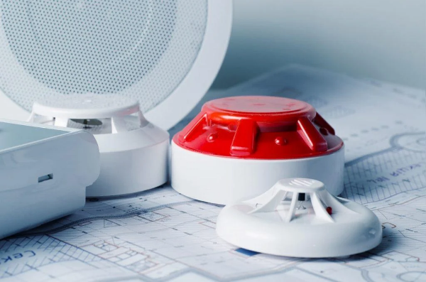 Yangın Alarm Sistemi Seçerken Nelere Dikkat Edilmeli?